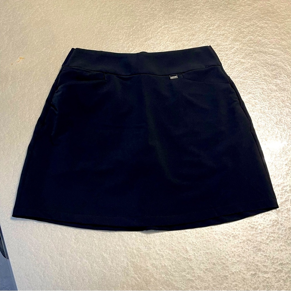 Greg Norman Skort NWOT black size small